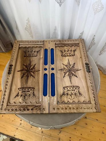 Nərdlər: Taxta nərd dəsti – əl işidir - Material: Qoz ağacı (tam taxta) — 11