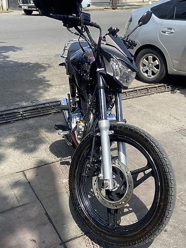 moto cross: Motosiklet – yol və gündəlik istifadə üçün praktik model - Sinif — 4