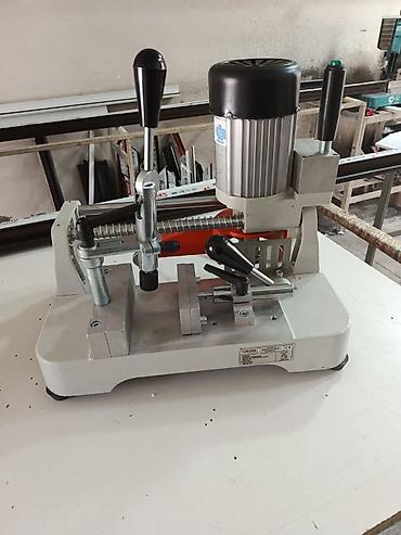 qaynaq aparati ural: PVC/plastiq qapi pəncərə–qapı istehsalı üçün dəst avadanlıq her biri — 2