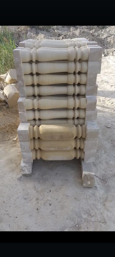 Ağlay: Bütün nov aglay daşlari tebii 4 mandan başlayan qiymetler buyurub -da lalafo.az — 10 Ağlay: Bütün nov aglay daşlari tebii 4 mandan başlayan qiymetler buyurub — 10