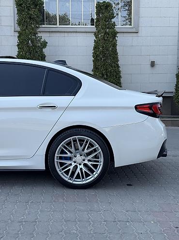 spark 2018: BMW 5 series: 2018 г., 3 л, Автомат, Бензин, Седан — 10