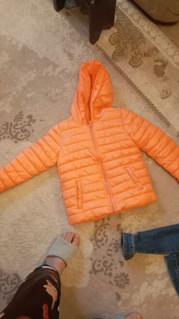 детский пиджак: Продаю в хорошем состоянии на 5-6лет