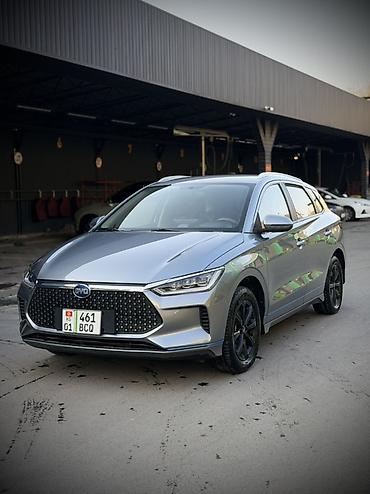 бвд е2: BYD E2: 2021 г., 0.1 л, Вариатор, Электромобиль, Кроссовер — 1