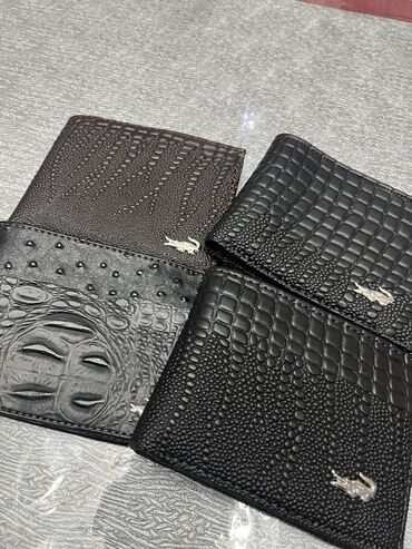 butun сумки мужские: Продаются качественные мужские кошельки из крокодиловой кожи
