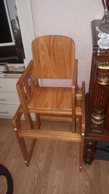 чехол на стульчик для кормления в Азербайджан | Стол для кормления: Стульчик детский деревянный очень удобный в использовании