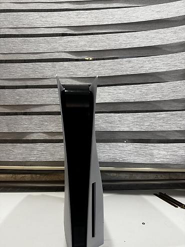 PS5 (Sony PlayStation 5): Playstation 5. 1Tb 2 joystik üzerinde verilir. Joystilde analog — 3