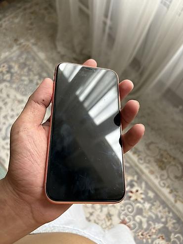 iphone xр: IPhone XR, коралловый цвет - Экран 6.1" Liquid Retina (IPS), вырез с — 1