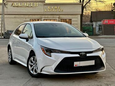 Toyota: Toyota Corolla: 2021 г., 1.8 л, Бензин, Седан
