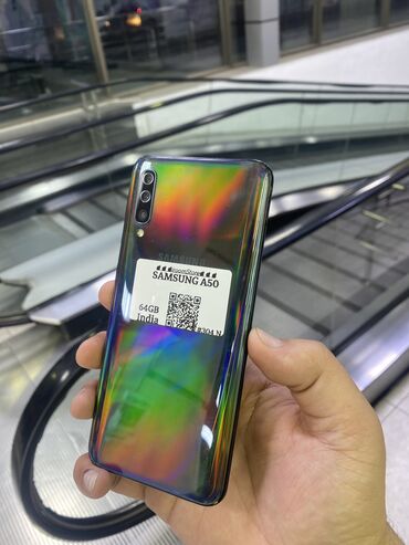 все телефоны моторола: Samsung Galaxy A50, Б/у, 64 ГБ, 1 SIM, 2 SIM