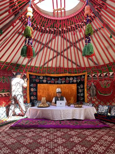 Аренда юрт: Аренда юрты, Каркас Деревянный, 75 баш, Стулья, Стол, С полом — 17