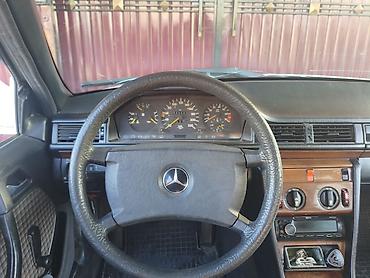 vw id4: Mercedes-Benz W124: 1991 г., 3 л, Механика, Дизель, Седан — 10