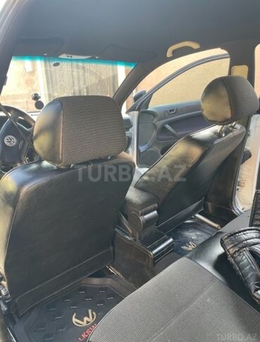 Volkswagen: Volkswagen Passat: 1.8 l | 1997 il Sedan — 7