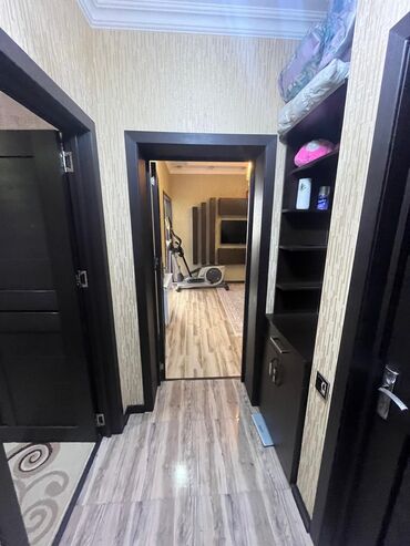 Yeni tikili: 3 otaqlı, Yeni tikili, 58 kv. m — 24