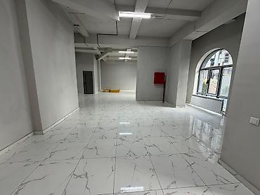 building: Продажа магазинов В жилом доме, 180 м², Евроремонт, Отдельный вход, 1 этаж — 8