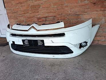 levo krilo golf 4: PREDNJI BRANIK BELI ZA CITROEN C4 PICASSO OD 2006. DO 2010. GOD. | — 1