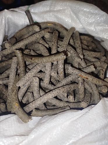 lacoste ətir: Məhsul: Təbii tüstü çubuqları (evdə hazırlanmış quru ot/bitki — 1