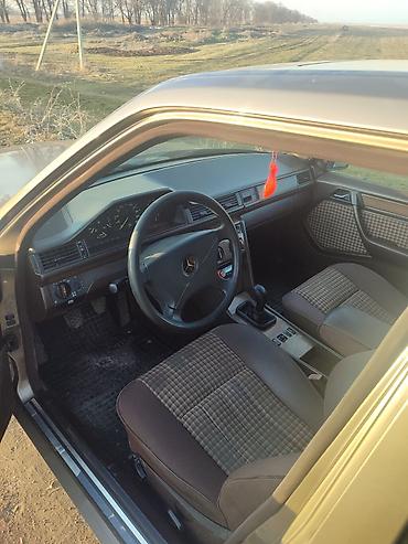 320 cdi: Mercedes-Benz W124: 1989 г., 2 л, Механика, Бензин, Седан — 4