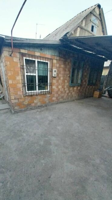 срочно продаю участок газ канализация есть: Дом, 47 м², 2 комнаты, Агентство недвижимости