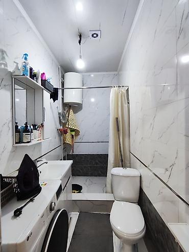 Продажа барачных домов: 🔥 Срочно продается дом! 📍 п. Манас, ул. Школьная 🏠 3 комнаты 📐 — 3