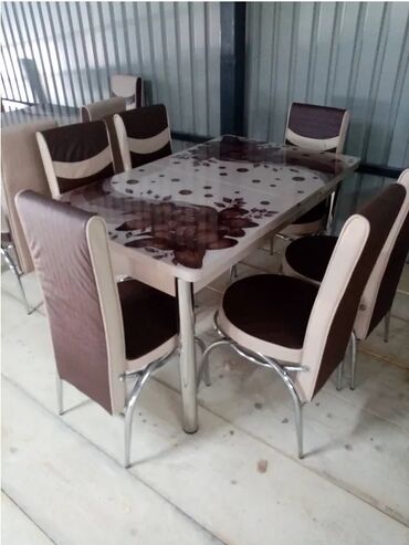 Nameštaj: Novi trpezariski kompleti stola i 6 stolica 210e dimenzije stola 130 +