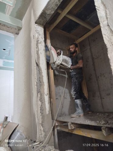 Beton işləri: Beton kəsmə beton deşmə xidməti Karot - HILTI DD 200 / 350 ilə 25 ° — 26