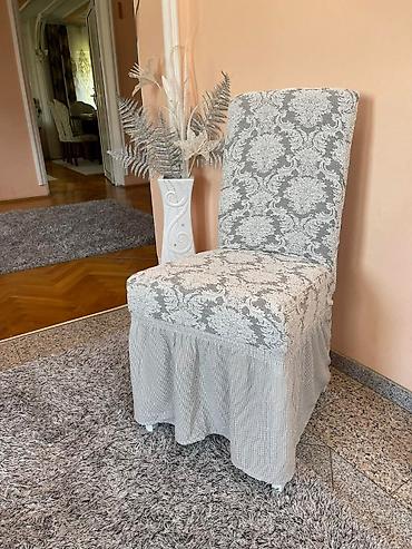 stotex step deke: Žakard navlake za stolice sa karnerima
6 komada
3100 dinara 
T — 6