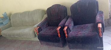 кухынный мебел: Продаются б/у диваны.
#диваны #продаётся #кресло #диван #кресла