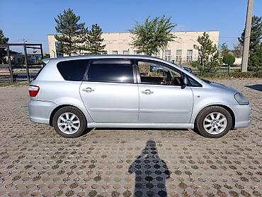 юто кун: Toyota Ipsum: 2004 г., 2.4 л, Автомат, Бензин, Минивэн — 3