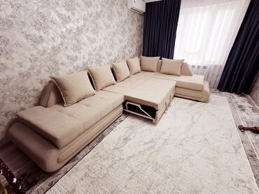 Угловые диваны: Угловой диван, C подушками, Трехместный — 3