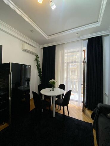 Uzunmüddətli kirayə mənzillər: Xetai metrosu Ağ şəhərdə mənzil kirayə verilir. Mərtəbə 7/3. Ümumi — 8