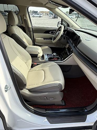 Kia: Kia Carnival: 2021 г. — 15
