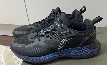 Продаю новые Кроссовки от Li-Ning оригинал
