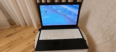 Digər noutbuklar və netbuklar: Toshiba noutbuk Xüsusiyyətlər: - Ekran: təxminən 15.6” (şəkillərdə — 1