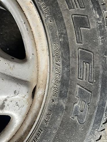 385 55: Колесо в сборе: шина Bridgestone Dueler H/T 684 и стальной диск — 2