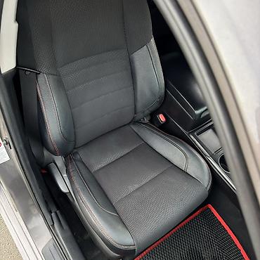 Toyota: Toyota Camry: 2017 г. — 4