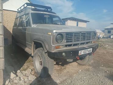 Nissan: Nissan Patrol: 1984 г., 2.8 л, Механика, Бензин, Внедорожник