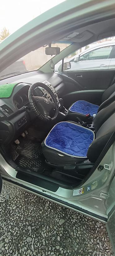 sprinter 4 4: Toyota Corolla Verso: 2004 г., Механика, Бензин, Минивэн — 5