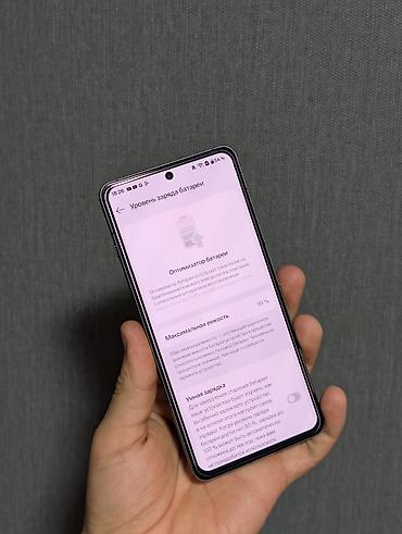 Мобильные телефоны и аксессуары: OnePlus 13R, Б/у, 256 ГБ, цвет - Черный, 2 SIM — 8