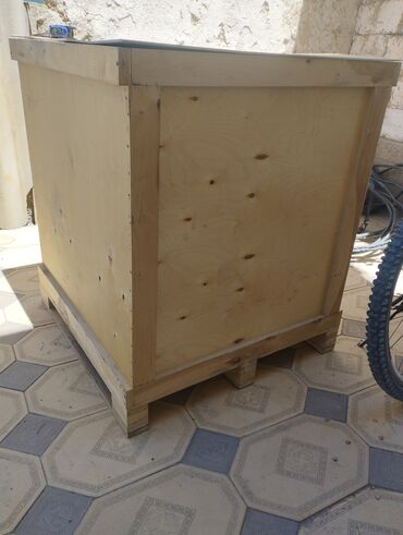 деревянный ящик: Ящик из фанеры 90 для хранения сухих сыпучих продуктов или зерн