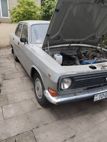 qaz 69: QAZ 24 Volga: 2.4 l | 1989 il 1245665 km Sedan