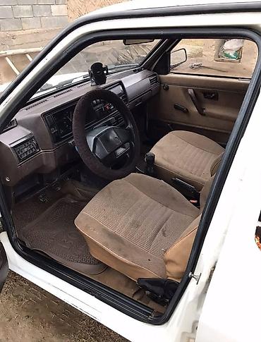 volkswagen бус: Volkswagen Golf: 1988 г., 1.3 л, Механика, Бензин, Хэтчбэк — 1