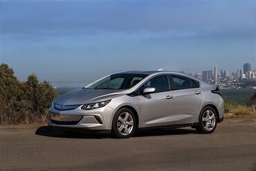 Chevrolet: Chevrolet Volt: 1.5 l | 2017 il 182000 km Hetçbek — 5