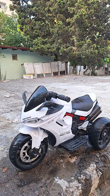 Uşaq üçün elektrik maşınları: Uşaq üçün elektrikli üçtəkərli motosiklet - Model: Motion (üzərində — 4