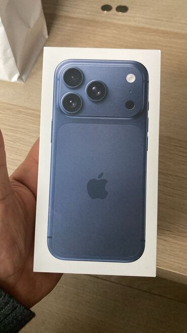 ipad air 4 nesil: IPhone 17 Pro, 256 GB, Göy