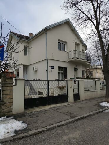 Prodaja stanova: 4 sobe, 114 kv. m, 1 sprat — 4