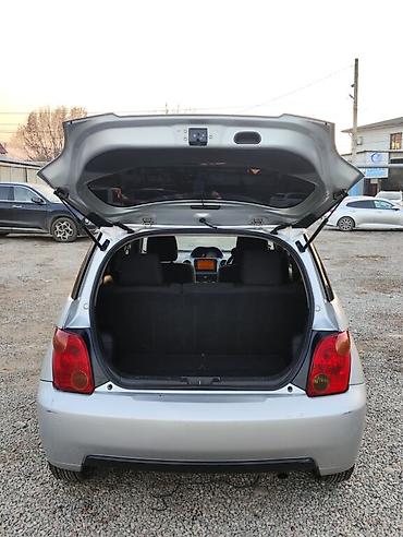 Toyota: Toyota ist: 2003 г., 1.3 л, Автомат, Бензин, Хэтчбэк at lalafo.kg — 10 Toyota: Toyota ist: 2003 г., 1.3 л, Автомат, Бензин, Хэтчбэк — 10