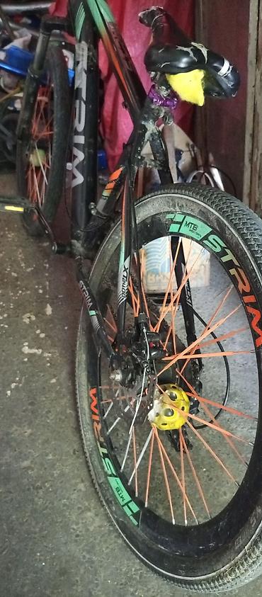 İdman velosipedləri: STRIM XT 2400 dağ velosipedi endırım olacaq - Çərçivə: STRIM XT 2400 — 6