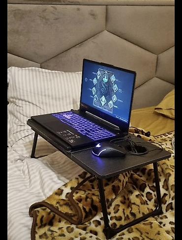stalak za laptop: Temudan alinmishdi 40 azn. Hal hazirda satilir 25 azn. Ideal — 4
