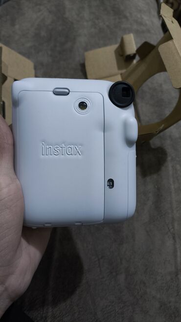 Фотоаппараты: Instax mini 12 •абсолютно новый(покупали 1 месяц назад 10 фотографий — 6