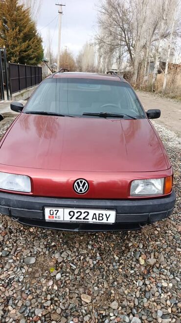 Volkswagen: Volkswagen Passat: 1990 г., 1.8 л, Механика, Бензин, Универсал